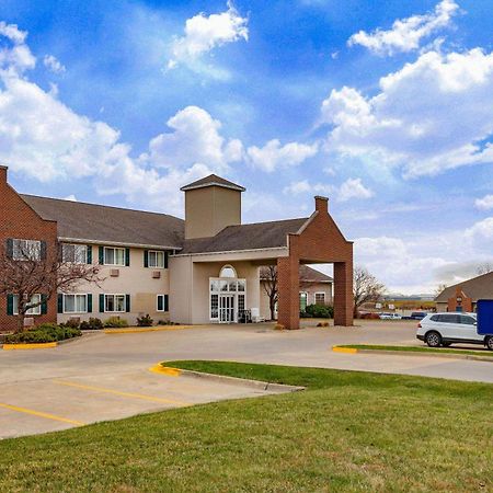 Americinn By Wyndham Pella Экстерьер фото